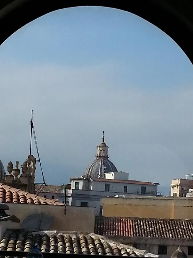 Ai Lattarini House Bed & Breakfast Palermo