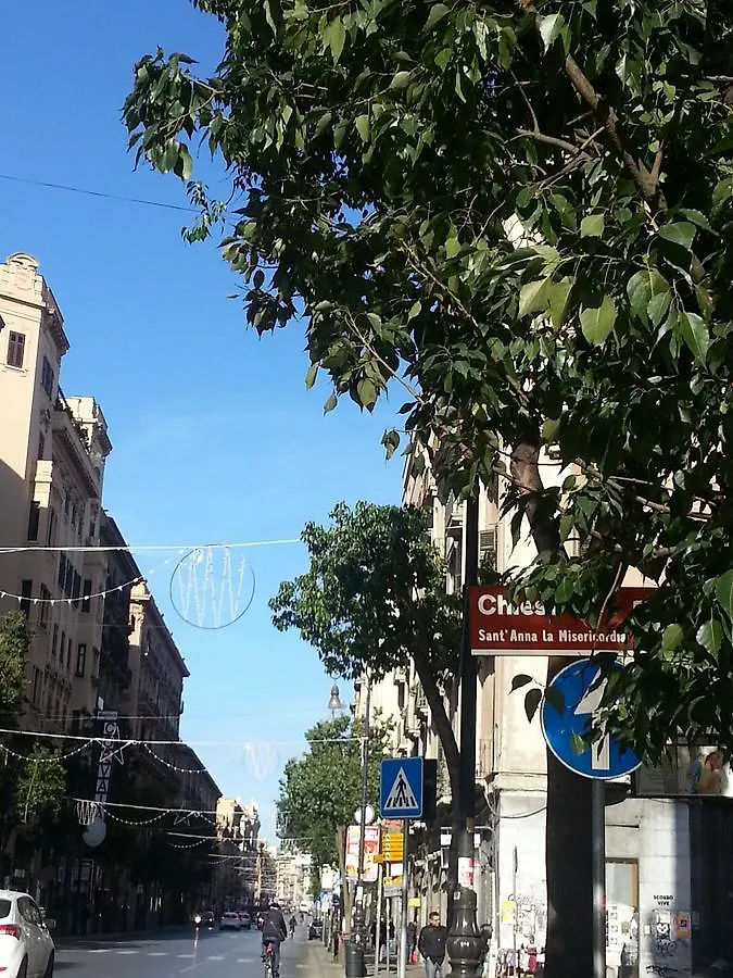 Ai Lattarini House Bed & Breakfast Palermo Italy