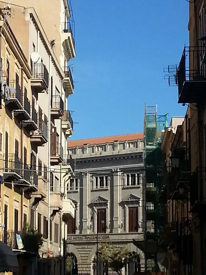 Ai Lattarini House Bed & Breakfast Palermo 2*,  Italy