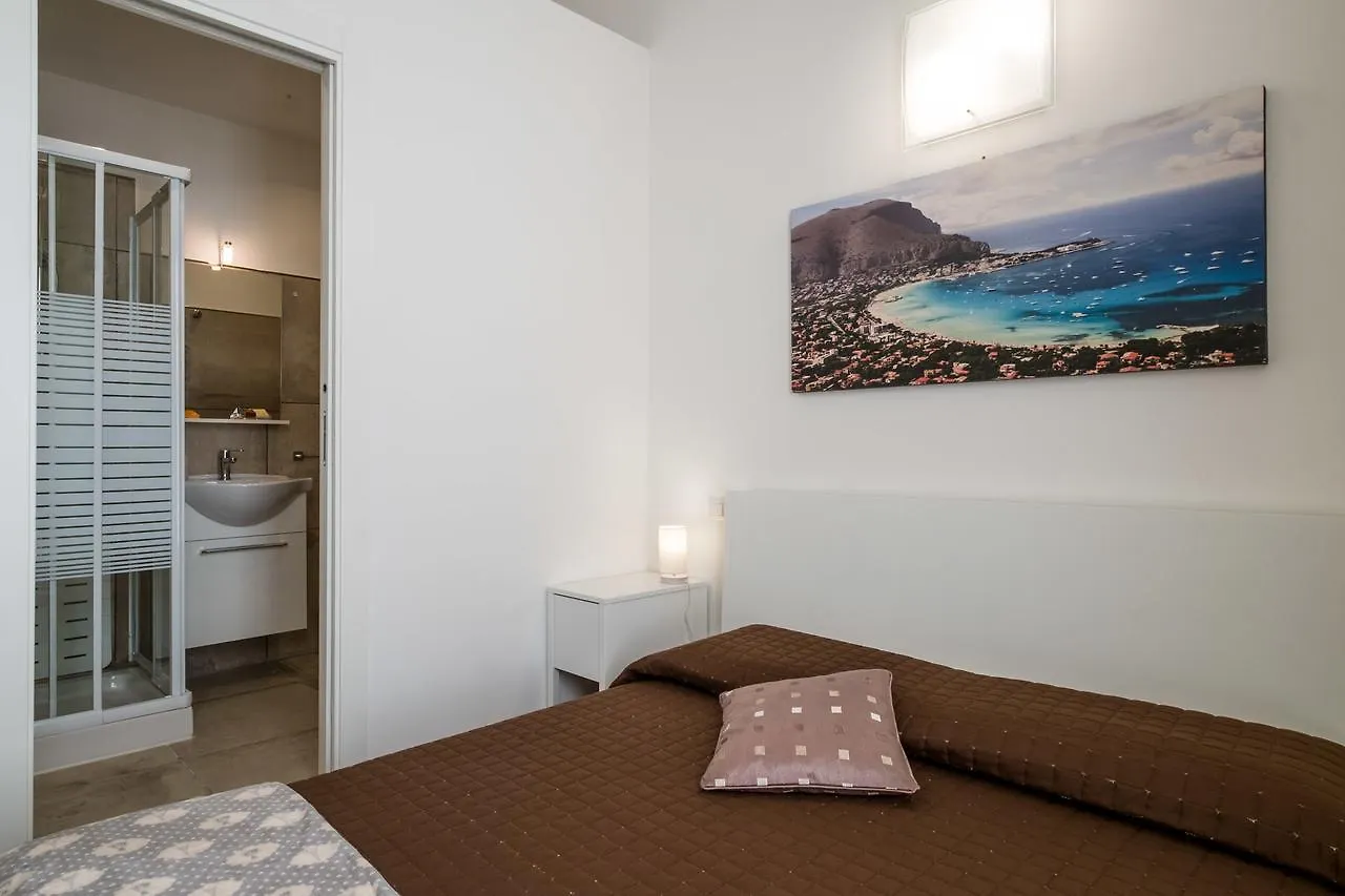 Ai Lattarini House Bed & Breakfast Palermo