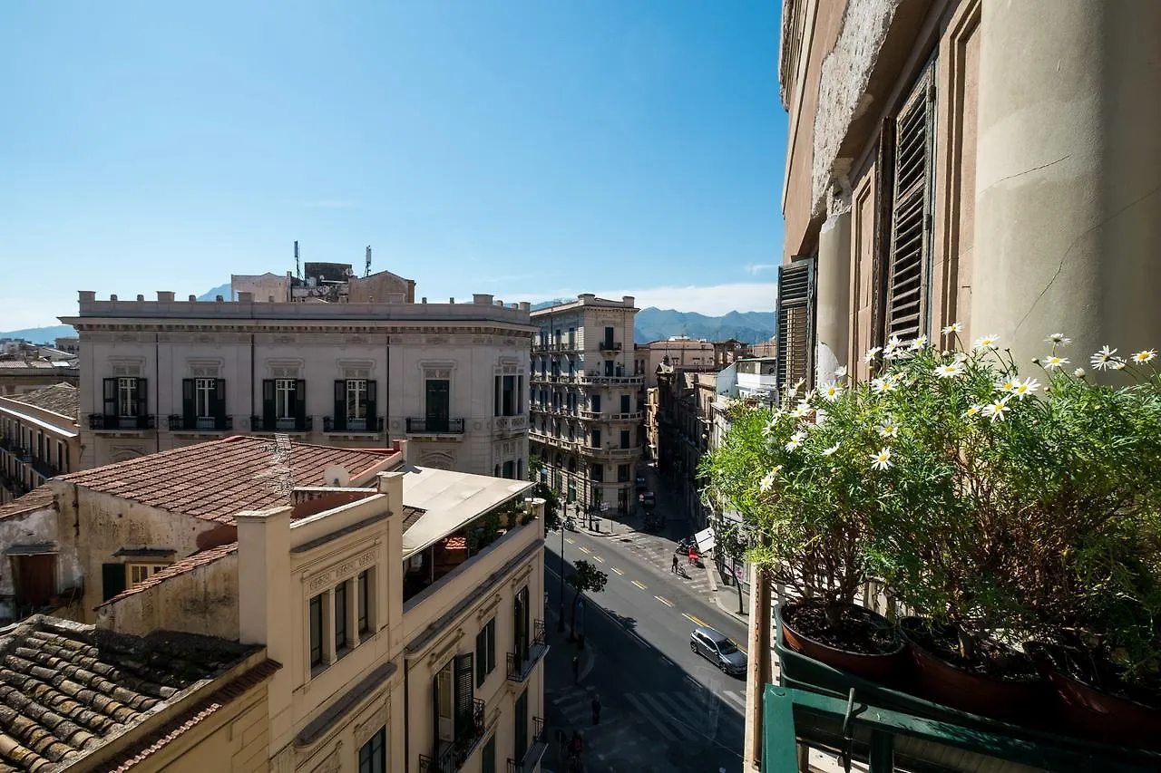 Ai Lattarini House Bed & Breakfast Palermo